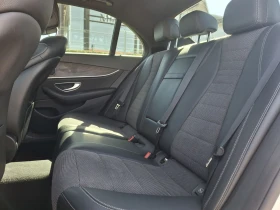 Mercedes-Benz E 200 4MATIC, снимка 9