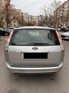 Ford Focus 1.6i Бензин/Парктроник/Климатик/100 к.с., снимка 8