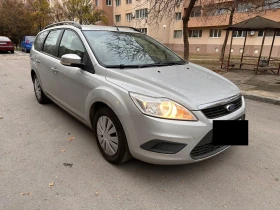 Ford Focus 1.6i Бензин/Парктроник/Климатик/100 к.с., снимка 2