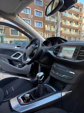 Peugeot 308 Allure 1.6 HDi Camera* LED* Panorama* Keyless* Nav - 14490 лв. - 76986659 | Car24.bg