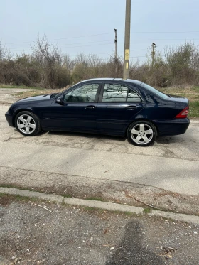 Mercedes-Benz C 220, снимка 2