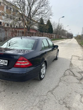 Mercedes-Benz C 220, снимка 3