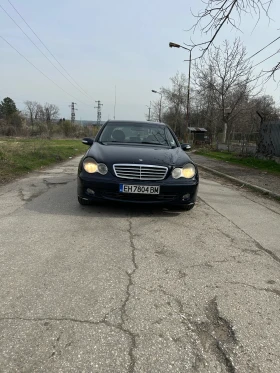 Mercedes-Benz C 220, снимка 4