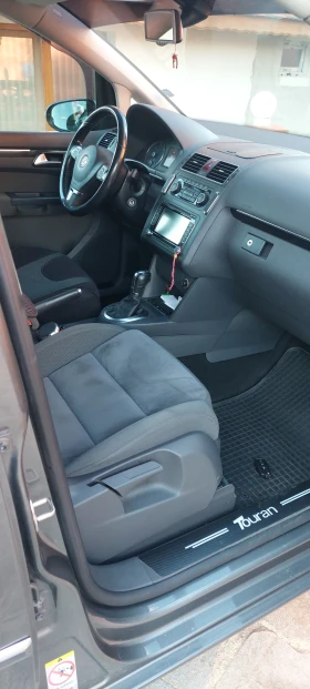 VW Touran 2.TDI | Auto.bg — изображение 5