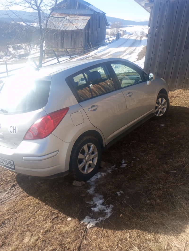 Nissan Tiida, снимка 5 - Автомобили и джипове - 48727479