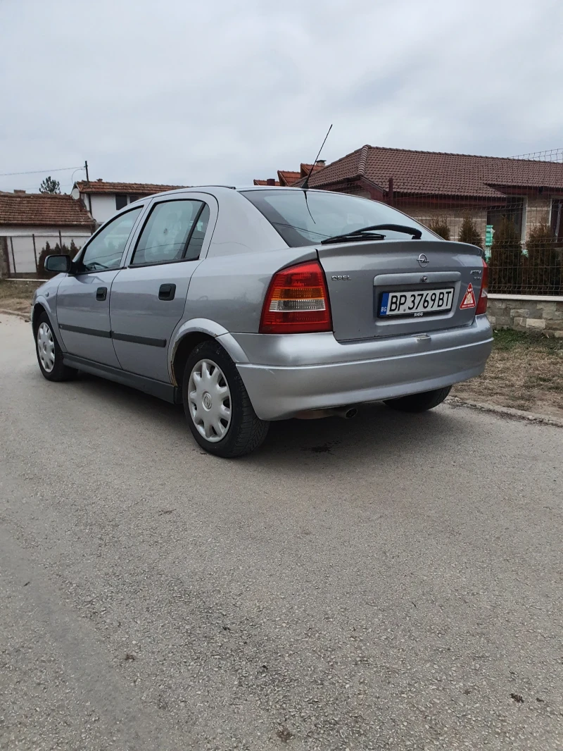 Opel Astra 1.8i бензин, снимка 5 - Автомобили и джипове - 49033561