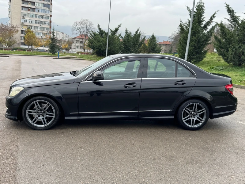 Mercedes-Benz C 320, снимка 3 - Автомобили и джипове - 52373825
