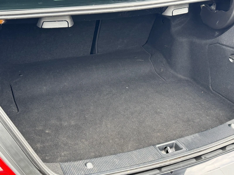 Mercedes-Benz C 320, снимка 12 - Автомобили и джипове - 52373825