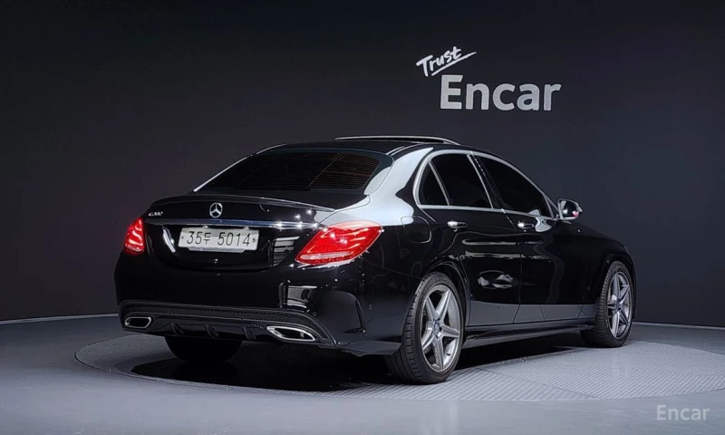 Mercedes-Benz C 200, снимка 2 - Автомобили и джипове - 52940738