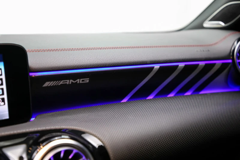 Mercedes-Benz CLA 350 AMG DISTRONIC* BURMESTER* DIGITAL* ALCANTARA* HUD* AMB, снимка 15 - Автомобили и джипове - 53109741