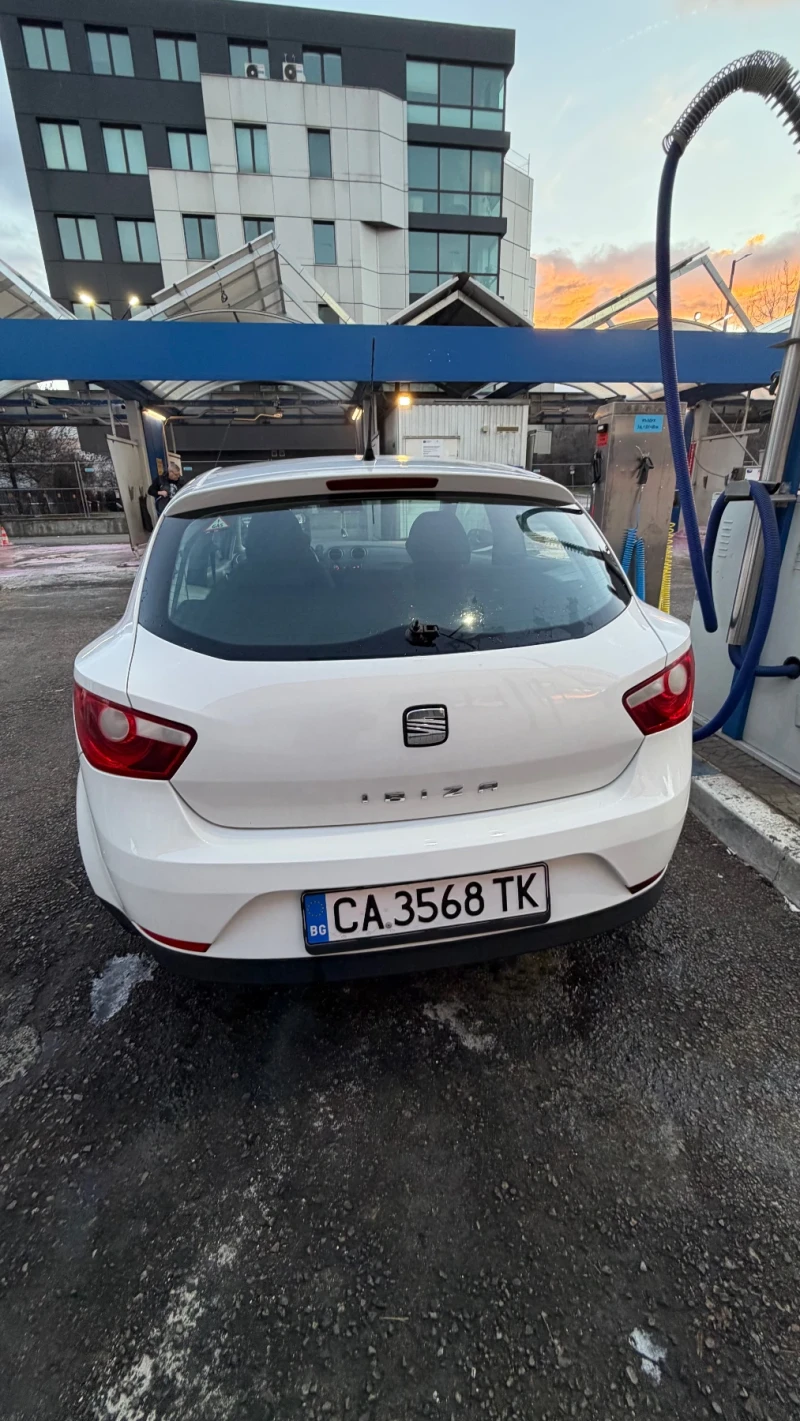 Seat Ibiza, снимка 5 - Автомобили и джипове - 53459947