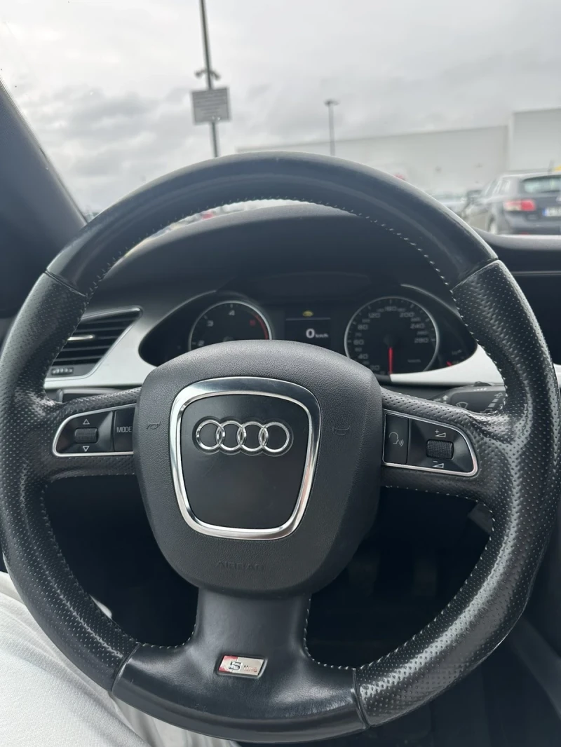 Audi A4 2.0TDI S-line, снимка 9 - Автомобили и джипове - 53575351