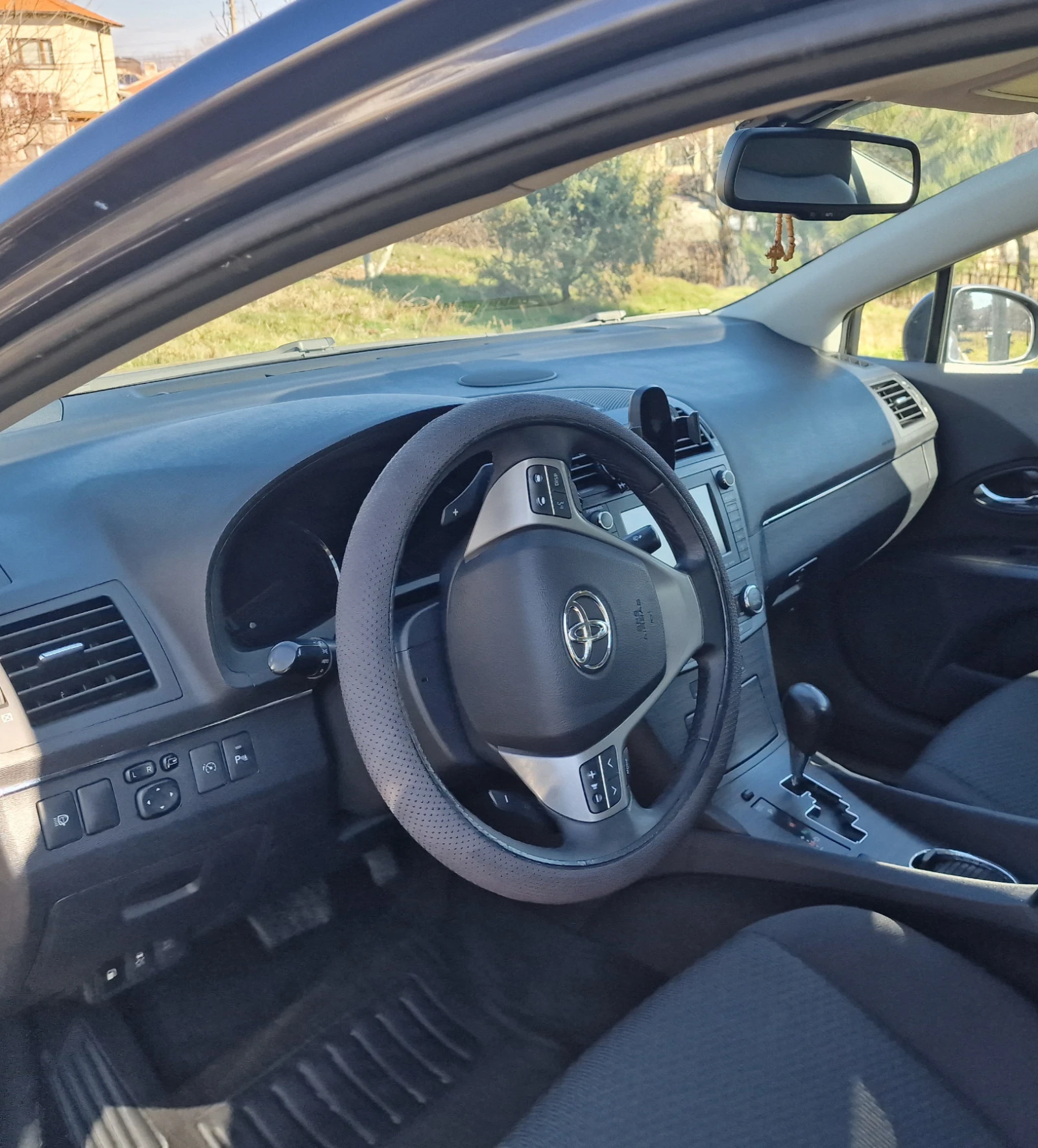 Toyota Avensis D-CAT * KEYLESS * C���R�  | Mobile.bg � ����������� 14