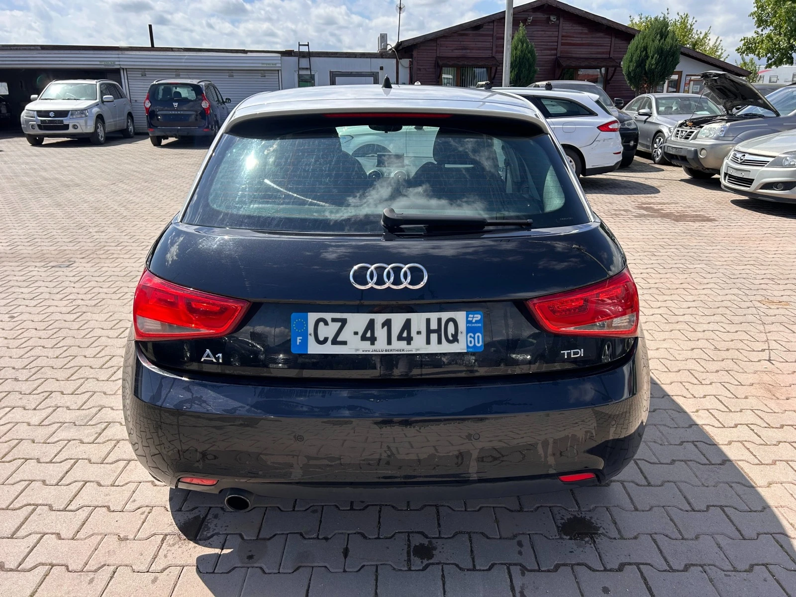 Audi A1 1.6TDI NAVI EURO 5 ЛИЗИНГ - изображение 7