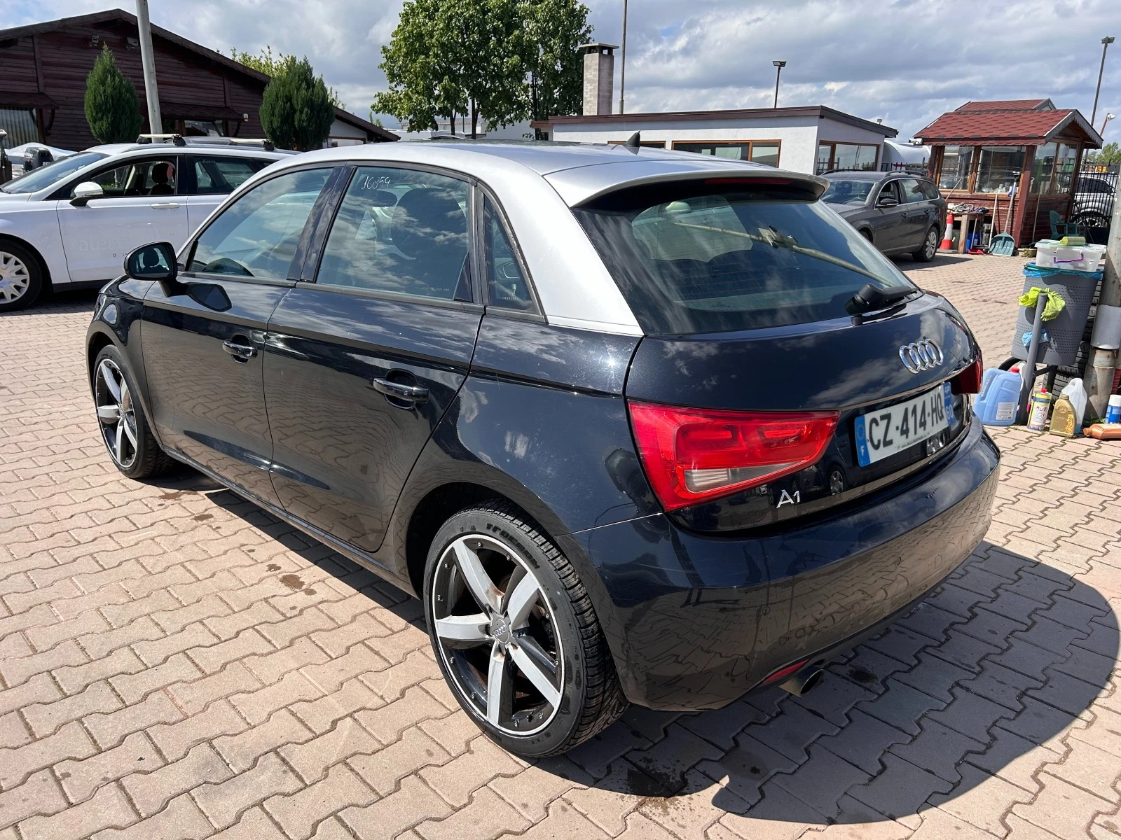 Audi A1 1.6TDI NAVI EURO 5 ЛИЗИНГ - изображение 8