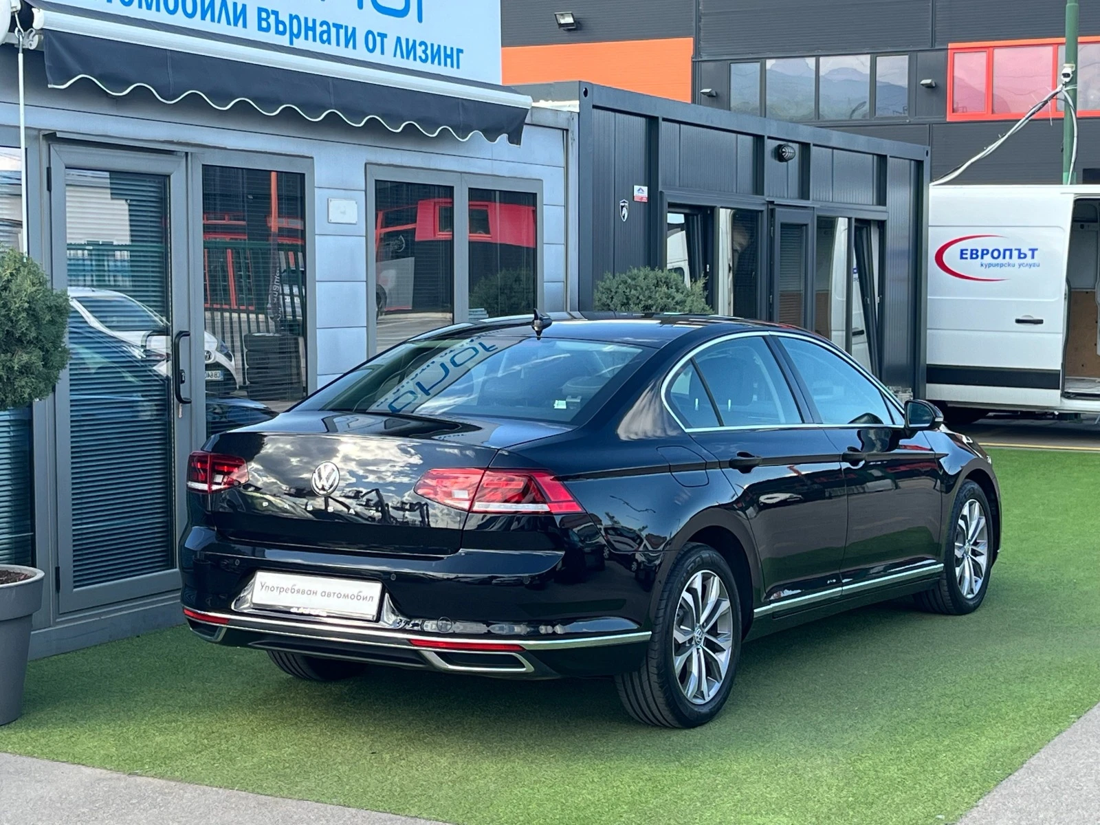 VW Passat HIGHLINE/2.0TDI/150к.с./DSG/Гаранция - изображение 6