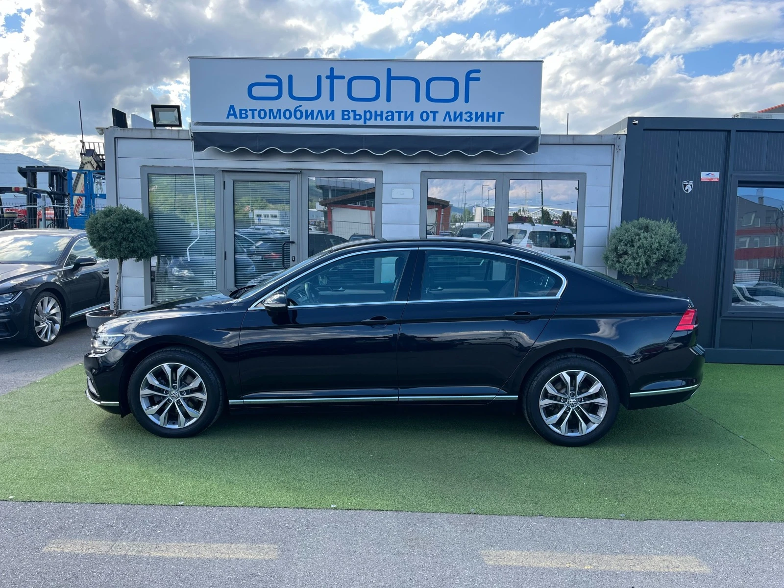 VW Passat HIGHLINE/2.0TDI/150к.с./DSG/Гаранция - изображение 2