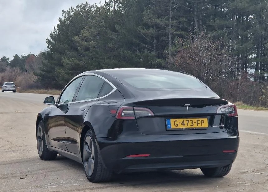 Tesla Model 3 4х4 с Гаранция до 2028 - изображение 4