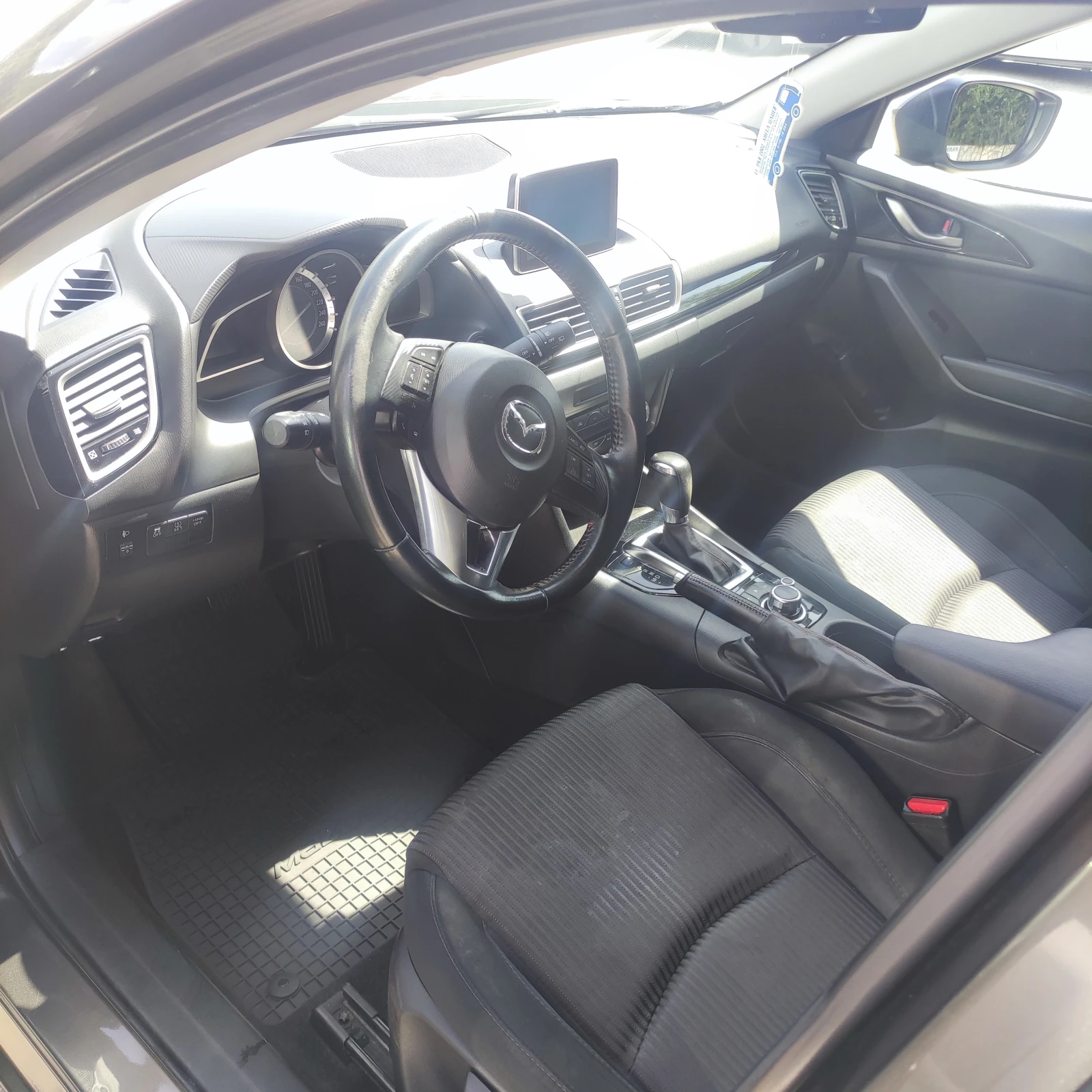 Mazda 3  - изображение 3