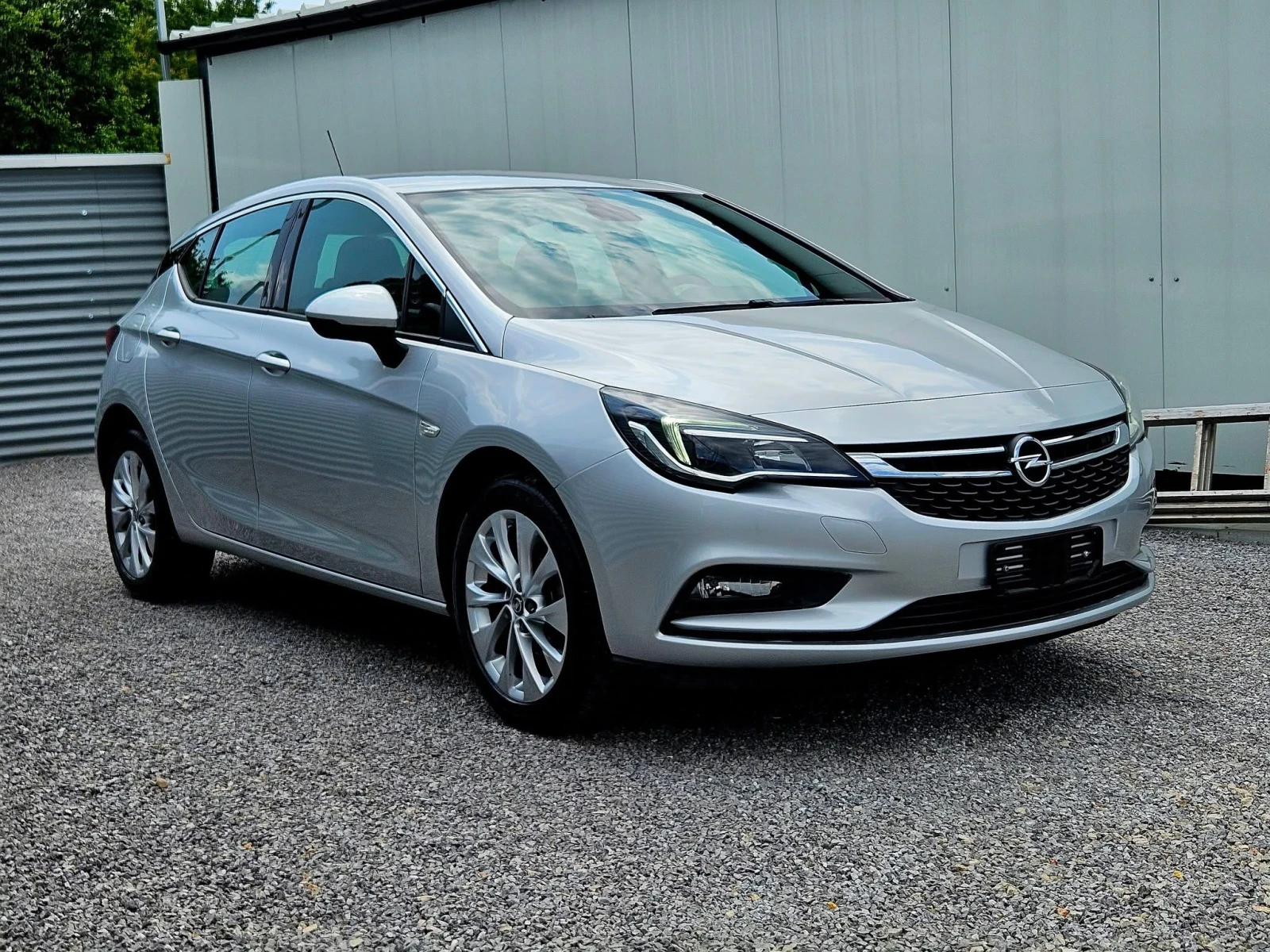 Opel Astra 1 4 i - ФАБР. ГАЗ - изображение 2