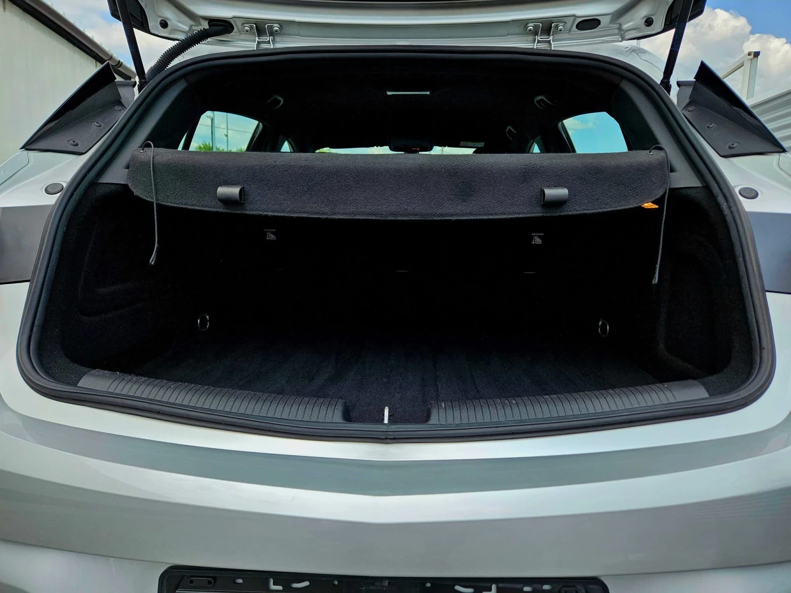 Opel Astra 1 4 i - ФАБР. ГАЗ - изображение 7
