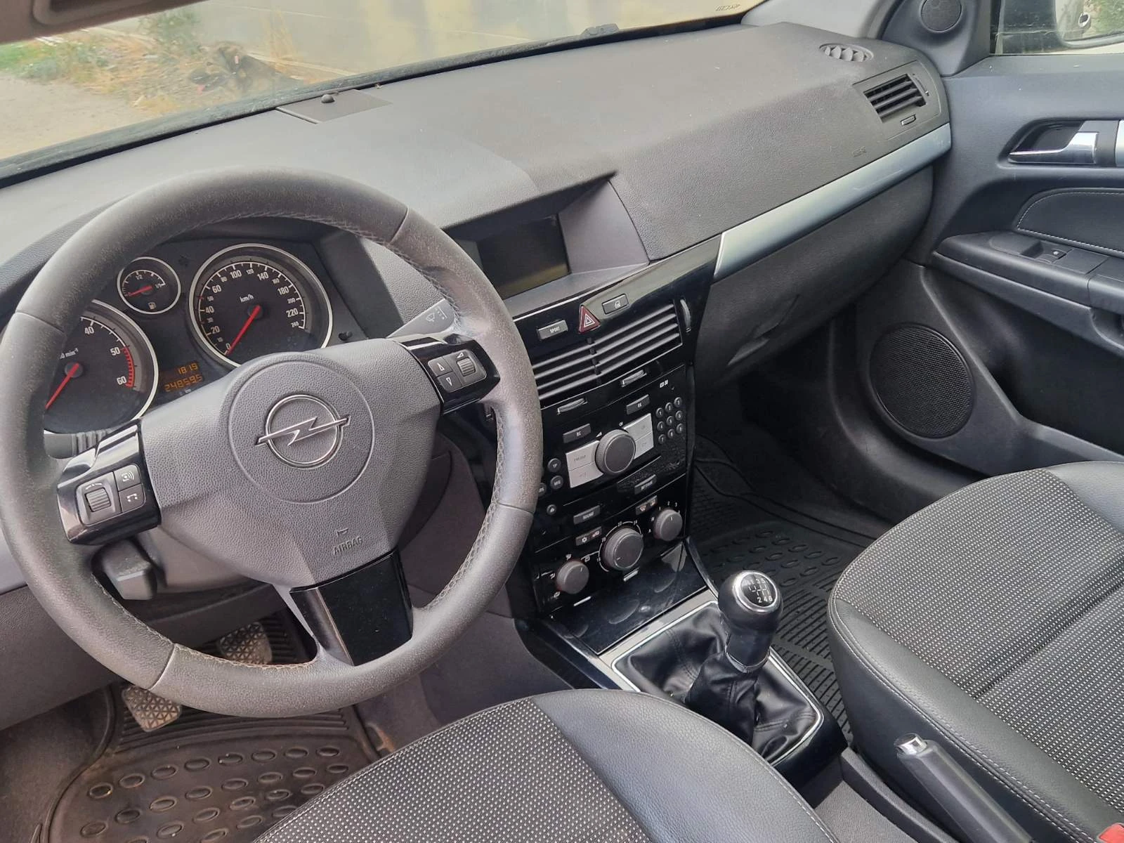 Opel Astra 1.7 CDTI GTC - изображение 5
