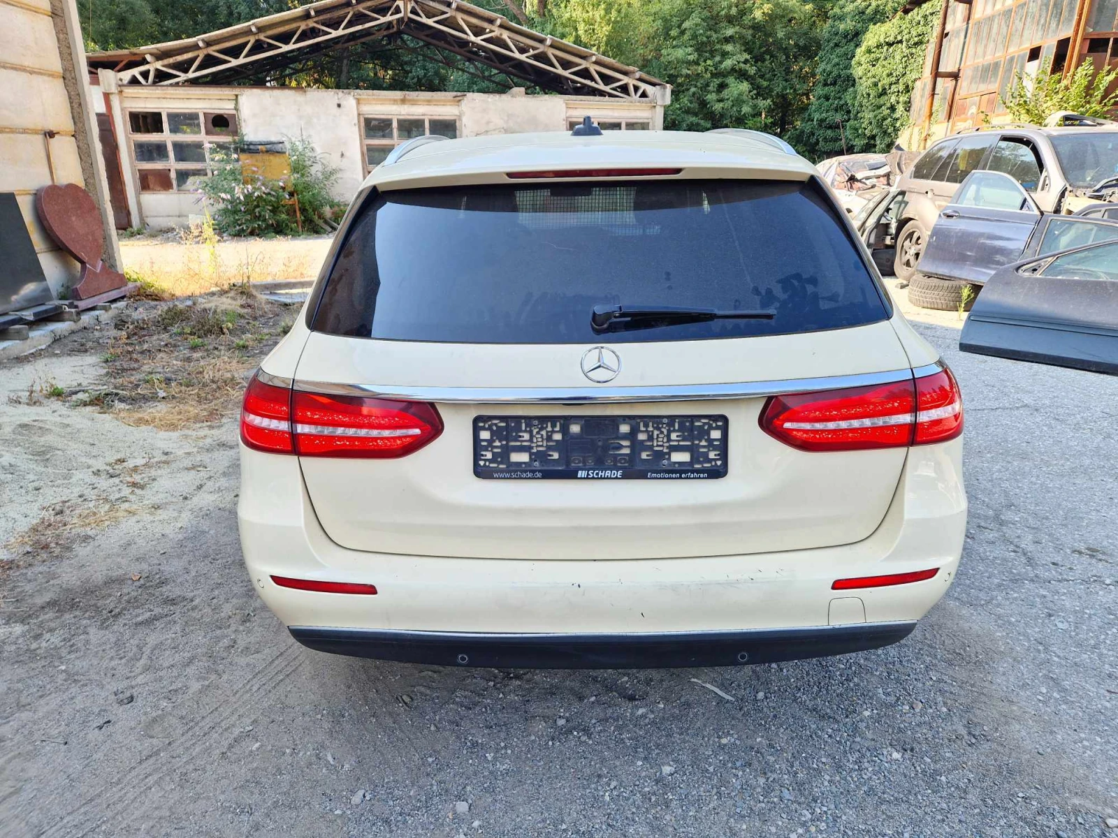 Mercedes-Benz E 200 2. 200/220CDI  | Mobile.bg   15