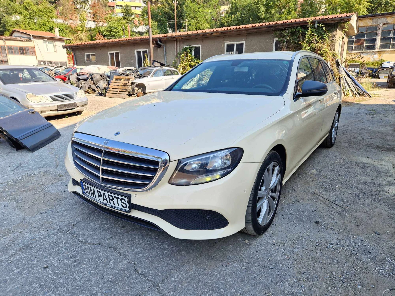 Mercedes-Benz E 200 2бр. 200/220CDI  - изображение 5
