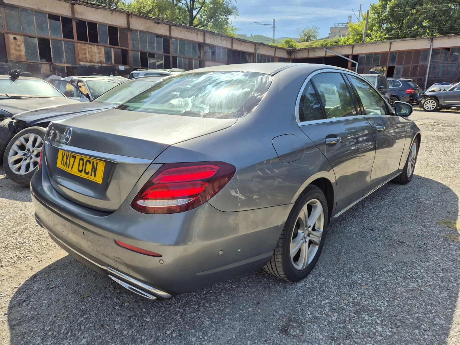 Mercedes-Benz E 200 2. 200/220CDI  | Mobile.bg   11