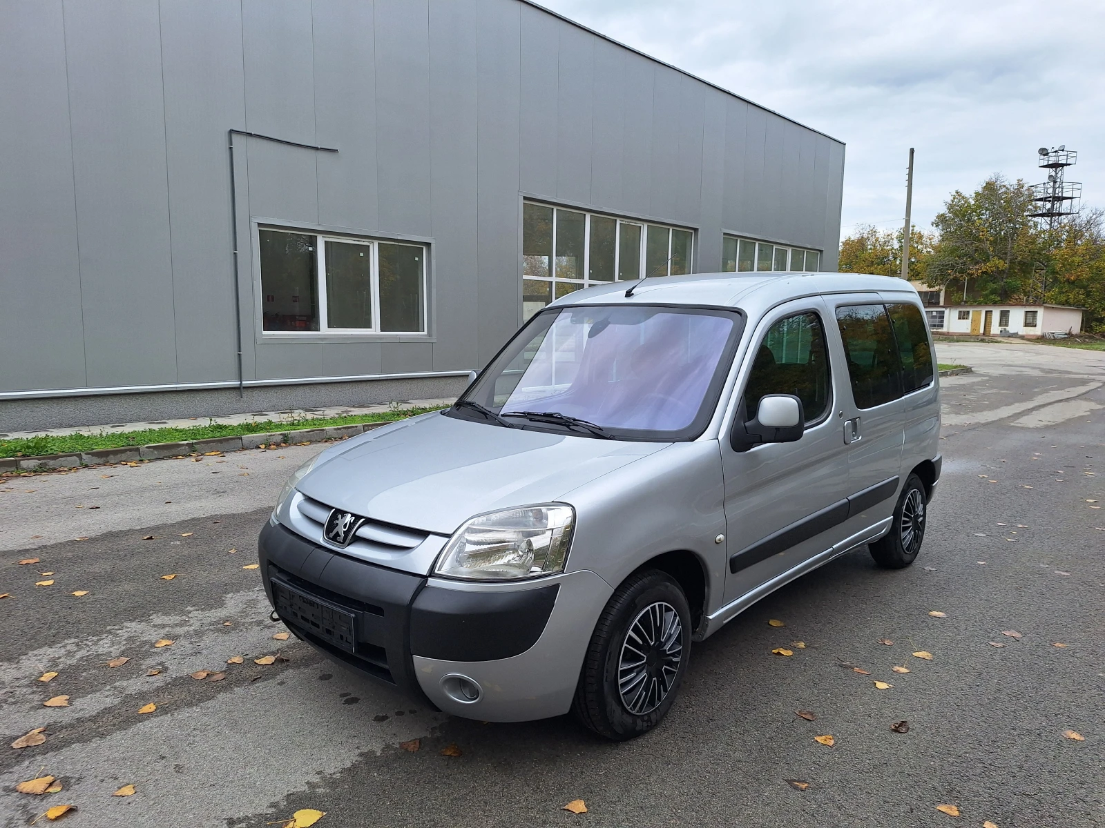 Peugeot Partner 1.6 HDI 90.  | Mobile.bg   1