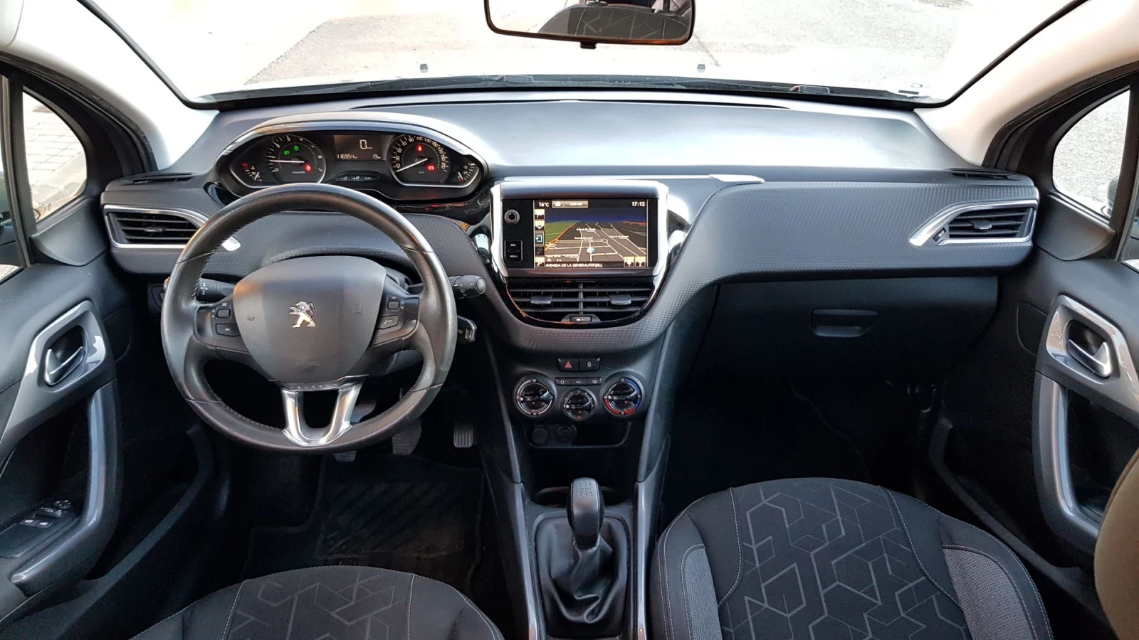Peugeot 2008 110hp New Face | Mobile.bg   15