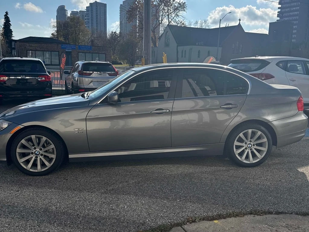 BMW 335 * 335i xDrive * CARFAX * БЕЗ ПЪРВОНАЧАЛНА ВНОСКА - изображение 2
