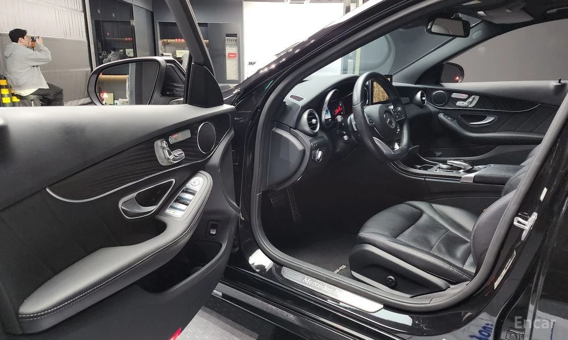 Mercedes-Benz C 200  - изображение 10