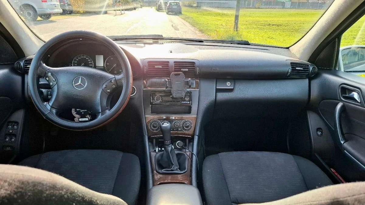 Mercedes-Benz C 220 2.2��� | Mobile.bg � ����������� 9