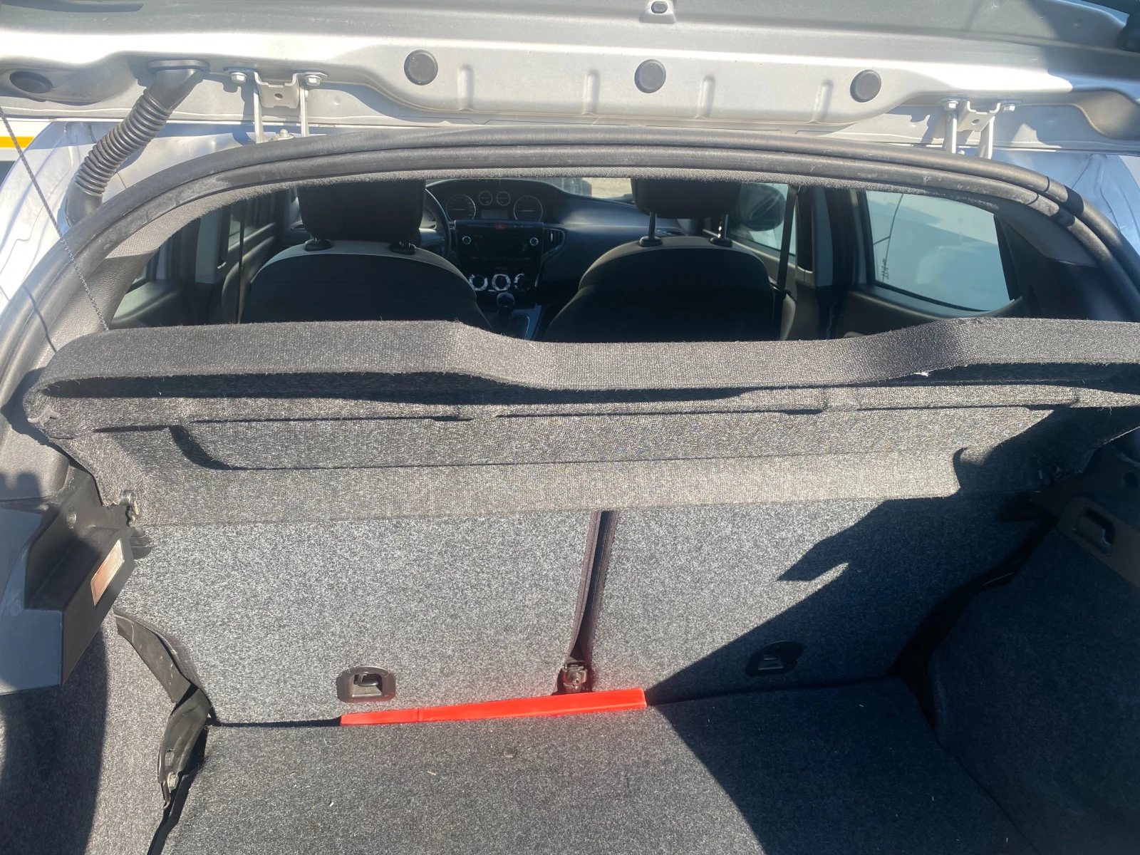 Lancia Ypsilon 0.9T CNG EURO6 | Mobile.bg � ����������� 7