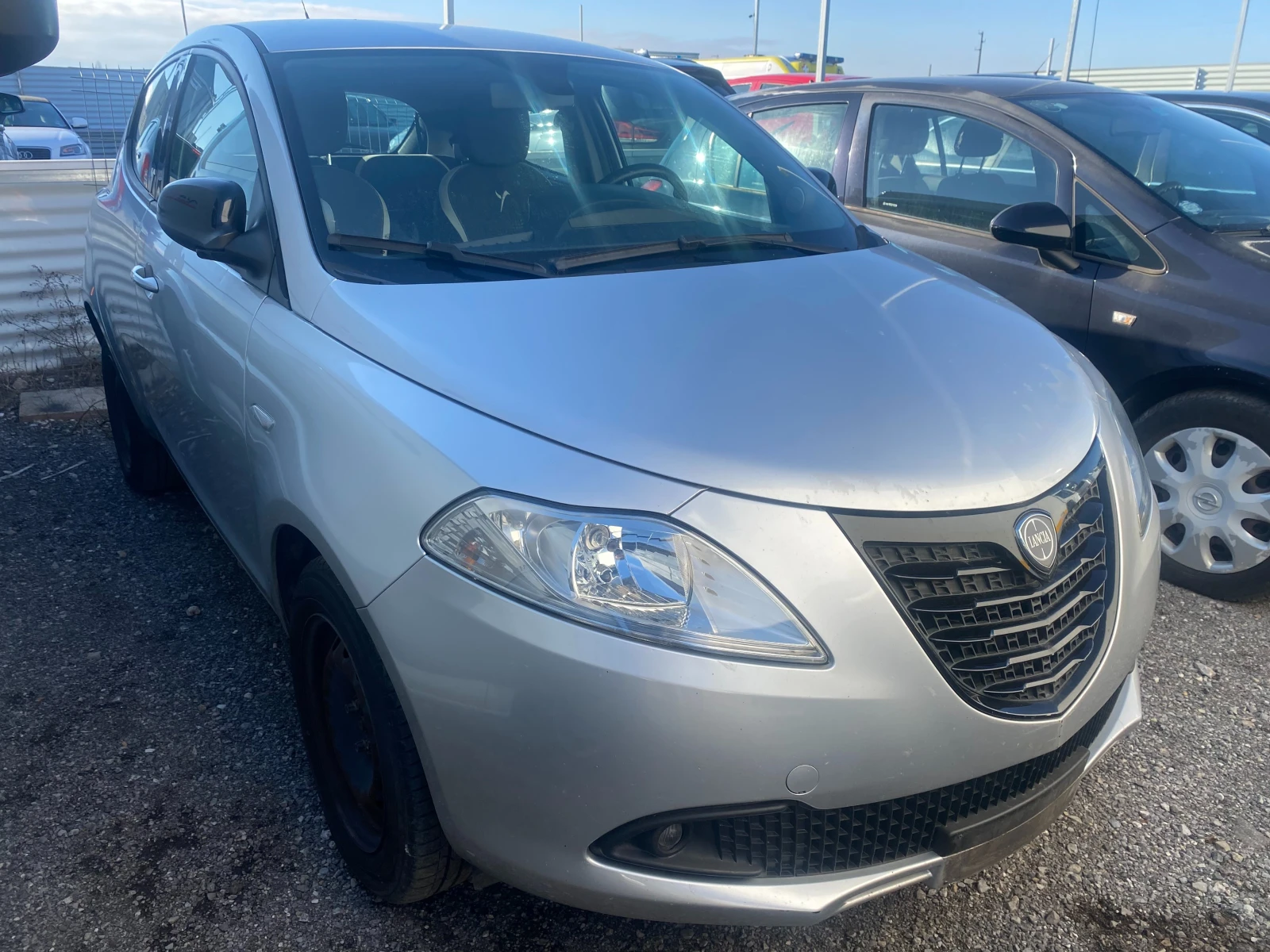 Lancia Ypsilon 0.9T CNG EURO6 | Mobile.bg � ����������� 1