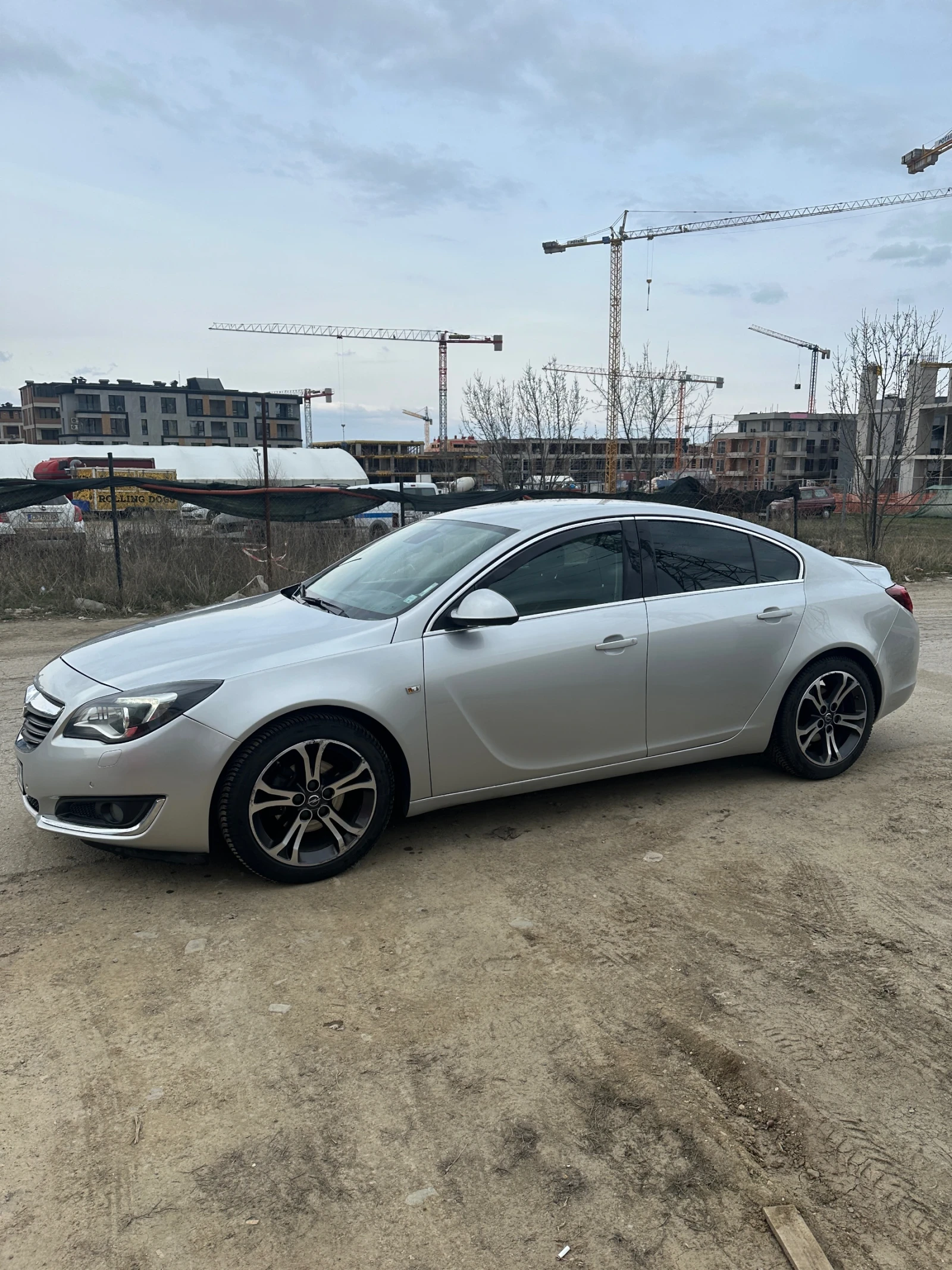 Opel Insignia 2.0 CDTI   Реални километри , снимка 2 - Автомобили и джипове - 53926881