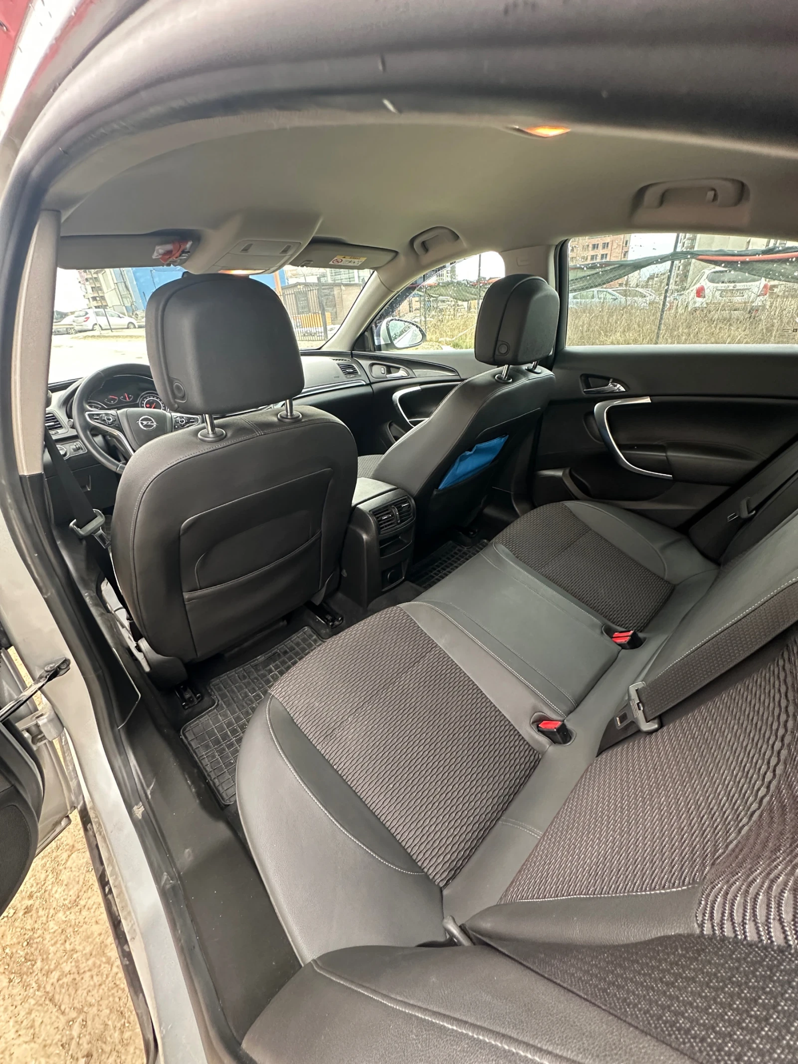 Opel Insignia 2.0 CDTI   Реални километри , снимка 9 - Автомобили и джипове - 53926881