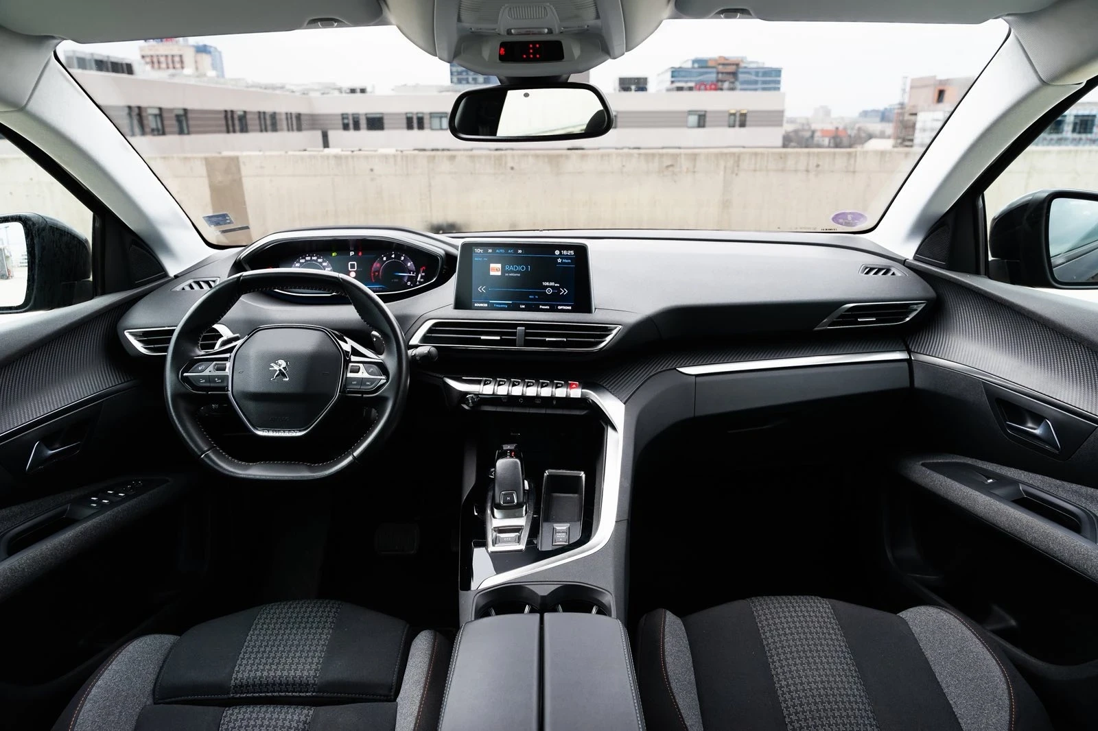 Peugeot 5008, снимка 7 - Автомобили и джипове - 53990383