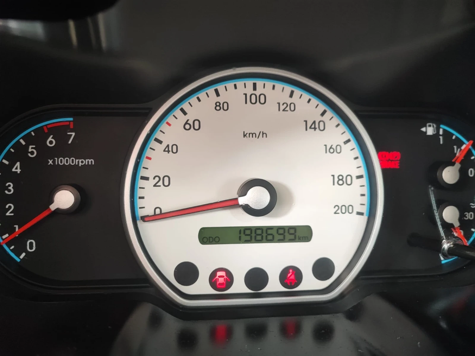 Hyundai I10 1.1 LPG STYLE, снимка 15 - Автомобили и джипове - 54754626