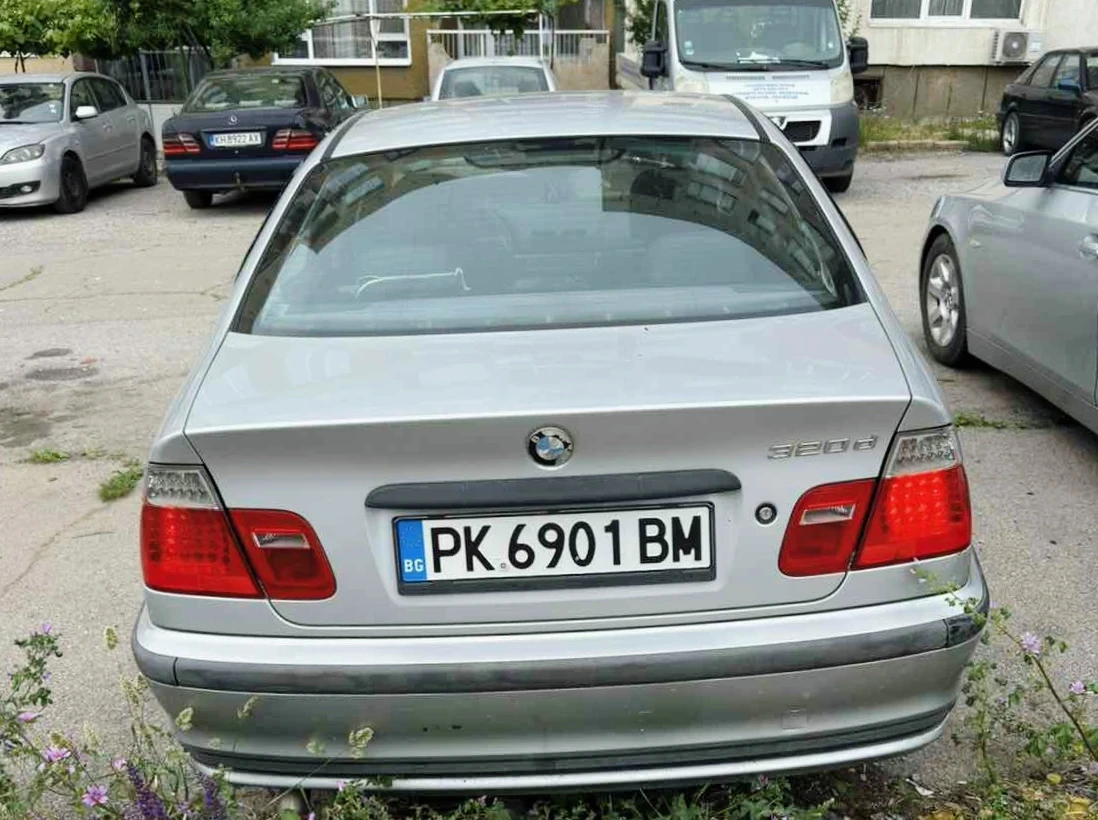 BMW 320, снимка 2 - Автомобили и джипове - 54876983