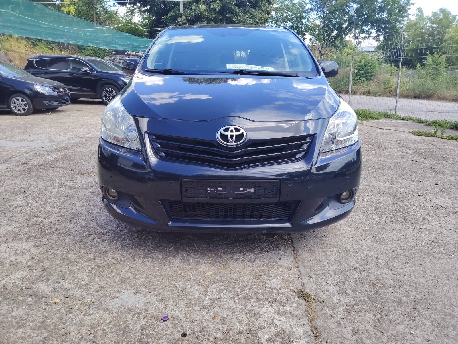 Toyota Verso 1.8 VALVE MATIC, снимка 17 - Автомобили и джипове - 55216596