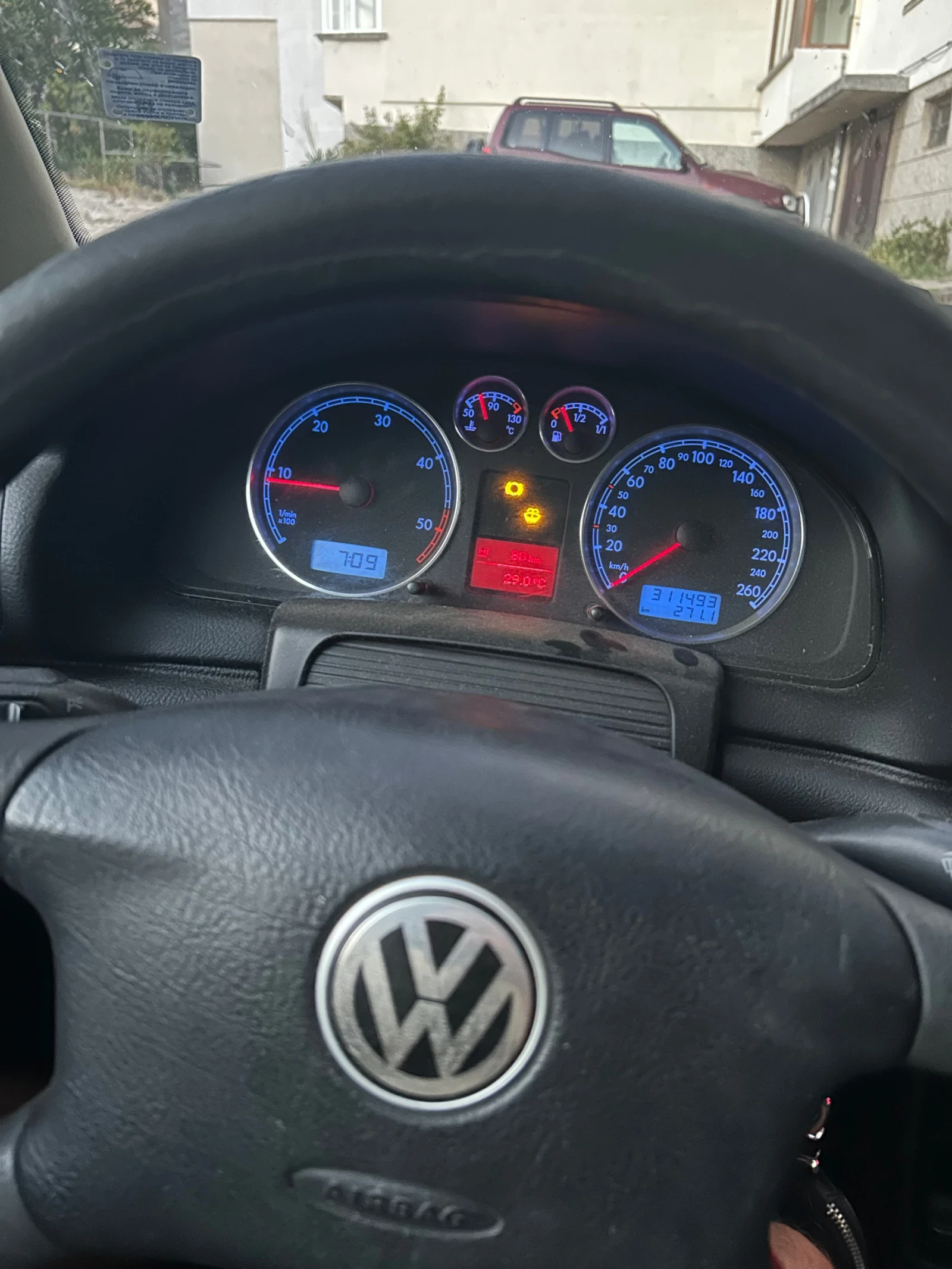 VW Passat, снимка 9 - Автомобили и джипове - 55775149