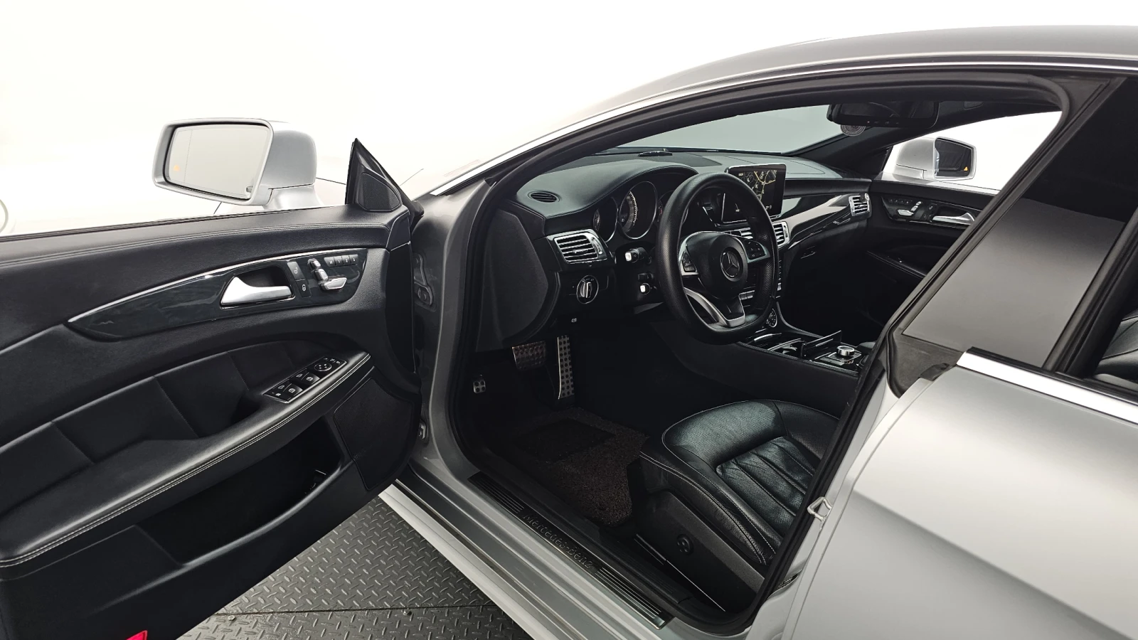 Mercedes-Benz CLS 400 ��. ��������* 360* BLIND SPOT* ���* ������ ���� | Mobile.bg � ����������� 10
