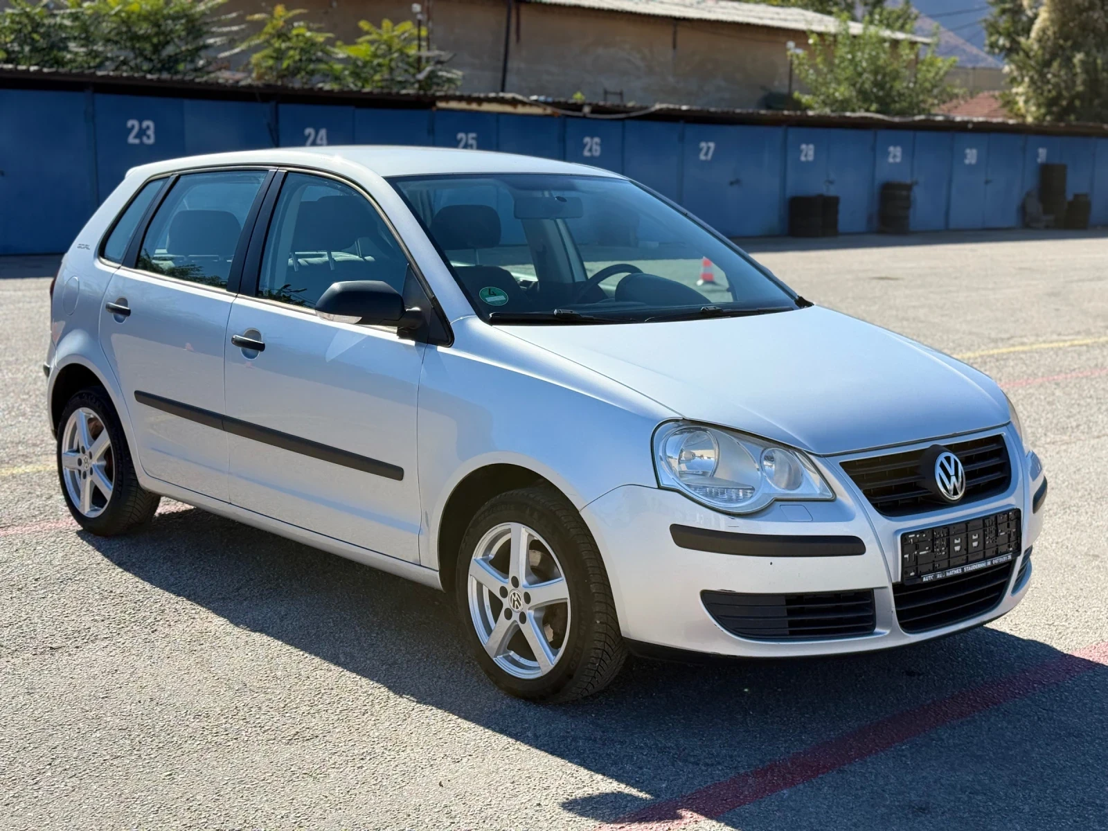 VW Polo 1.4i Germany Automatic, снимка 2 - Автомобили и джипове - 56359169