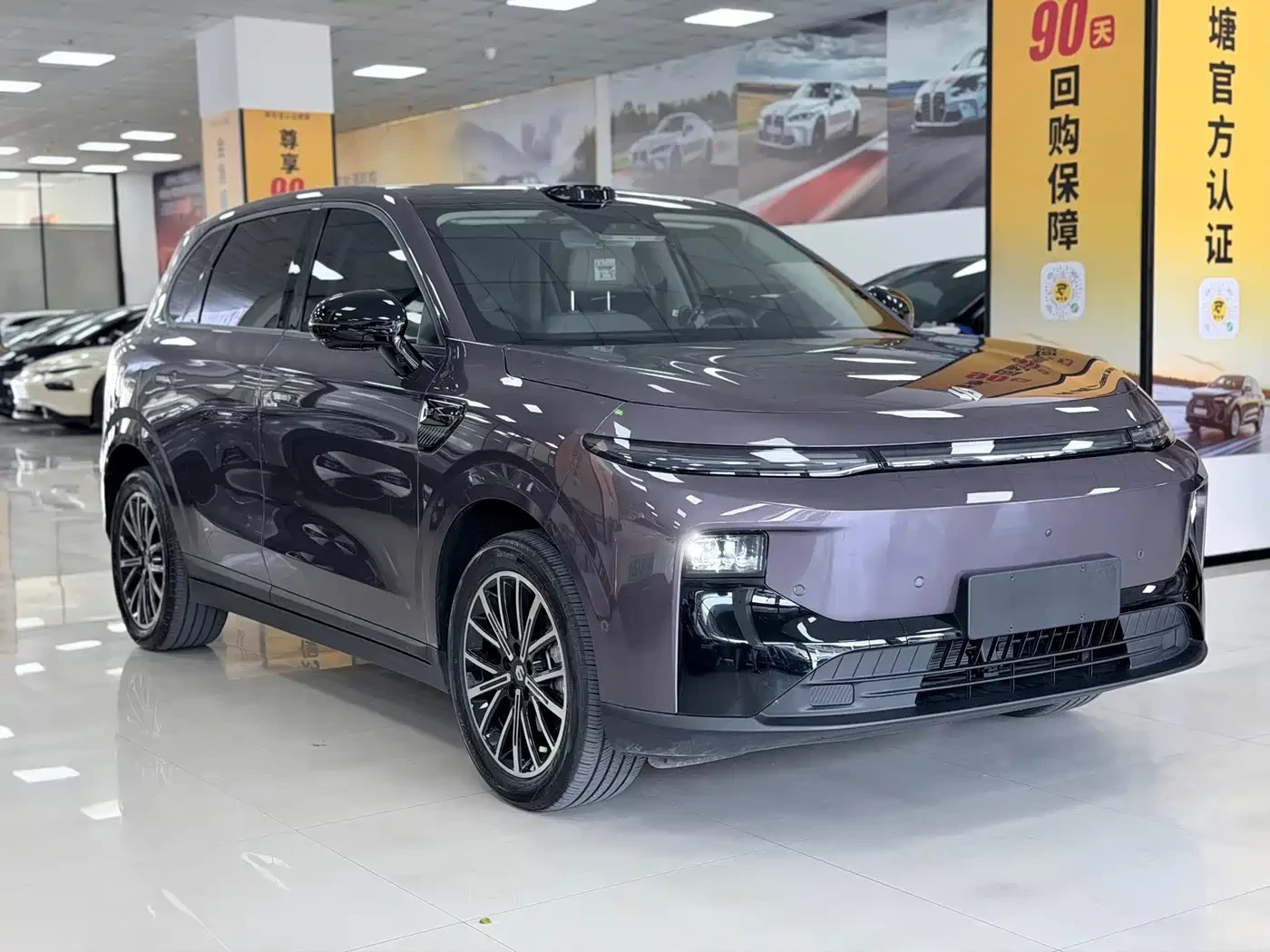 Leapmotor B10 600 LiDAR Edition, снимка 3 - Автомобили и джипове - 56591898