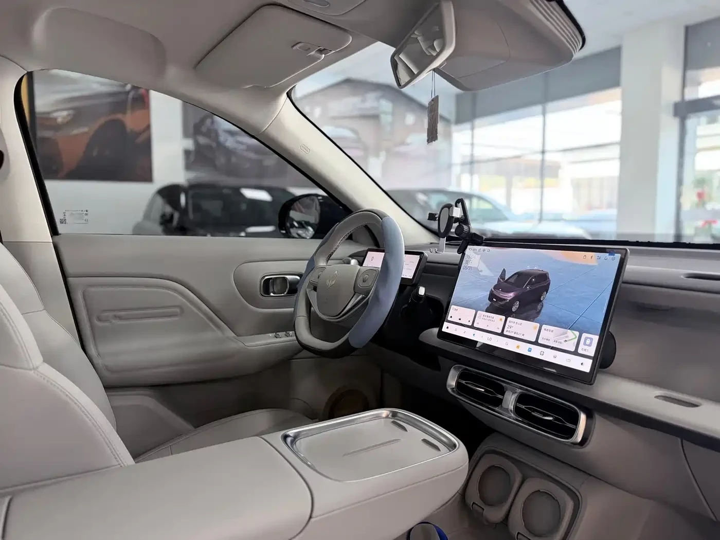 Leapmotor B10 600 LiDAR Edition, снимка 13 - Автомобили и джипове - 56591898