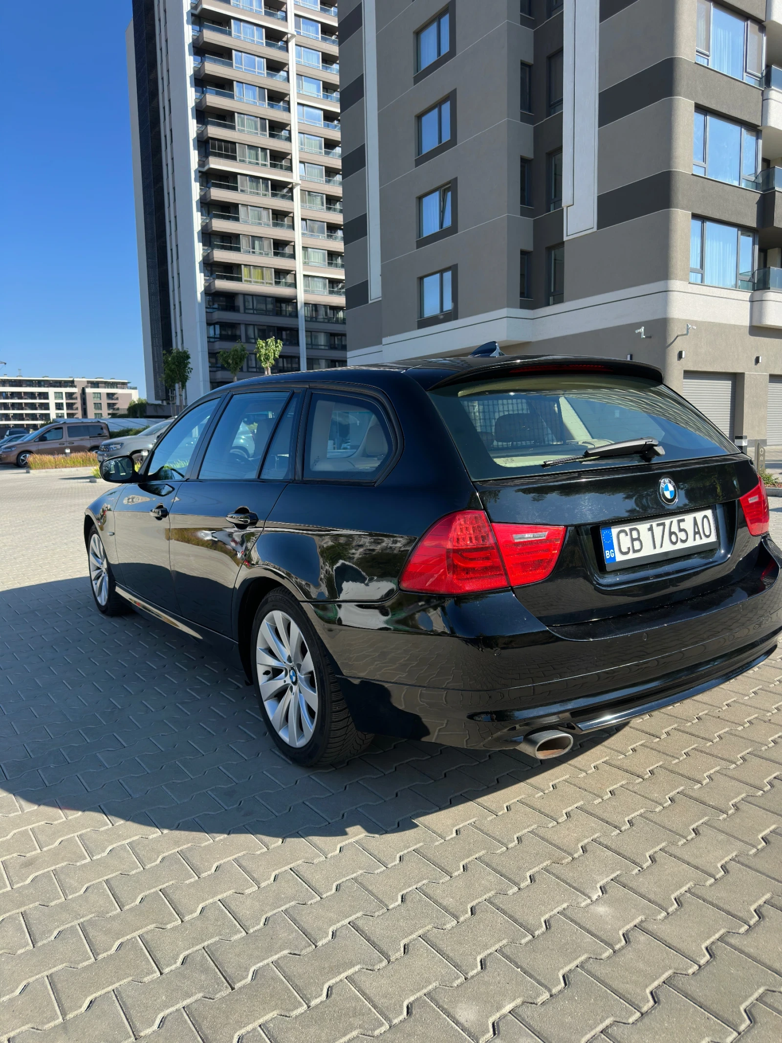 BMW 320 320D Xdrive, снимка 3 - Автомобили и джипове - 56613205