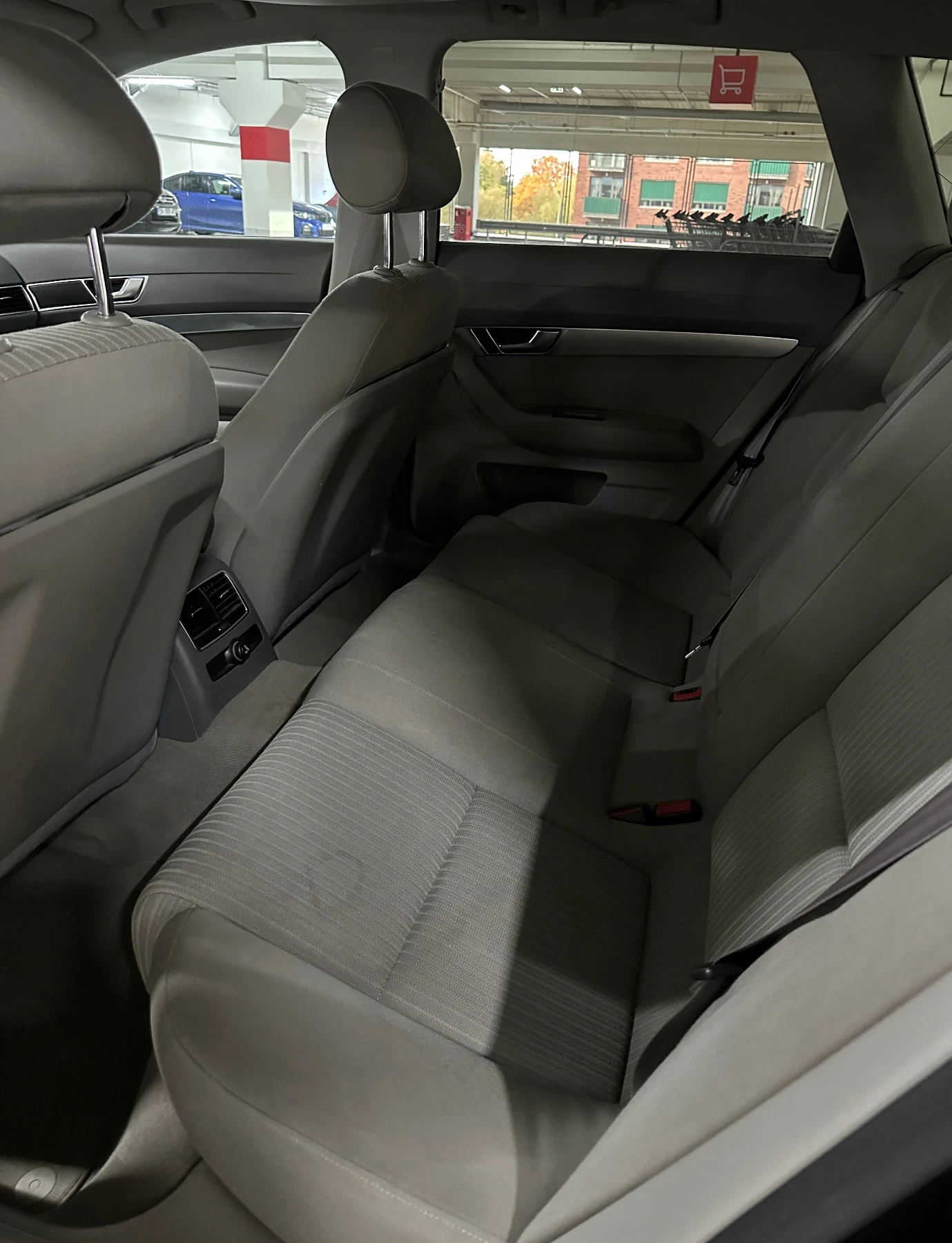 Audi A6, снимка 6 - Автомобили и джипове - 56649549