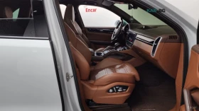 Porsche Cayenne * 3.0E-Hybrid* ПОДГРЕВ* ОБДУХВАНЕ* 360* ПАНОРАМА* , снимка 16